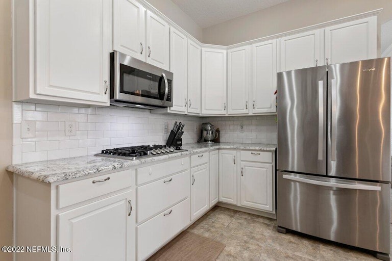 Photo 39 of 73 - 1732 Margarets Walk Rd, Fleming Island, FL 32003