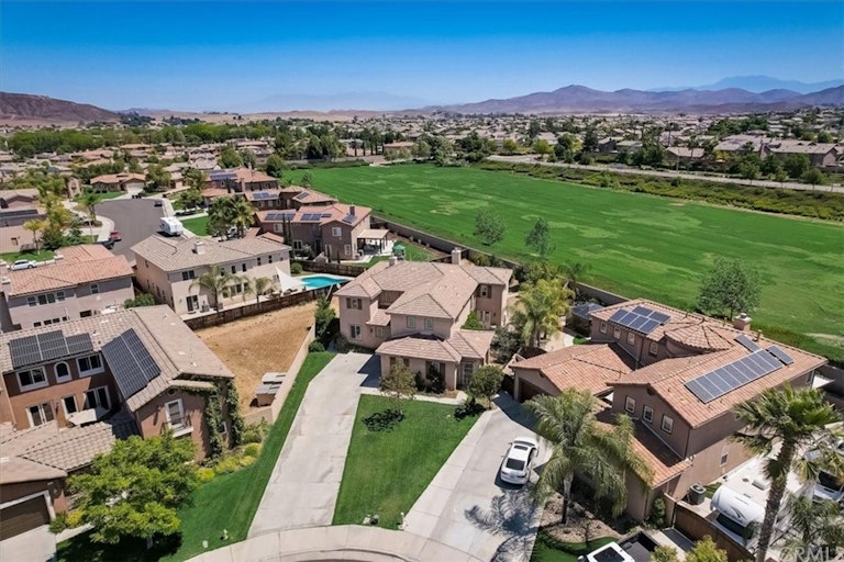 Photo 56 of 61 - 31916 Corte San Pablo, Winchester, CA 92596