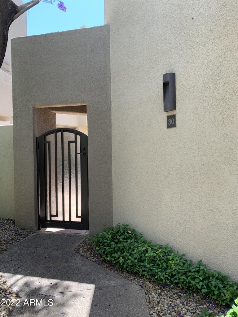 Photo 2 of 44 - 7760 E Gainey Ranch Rd #30, Scottsdale, AZ 85258