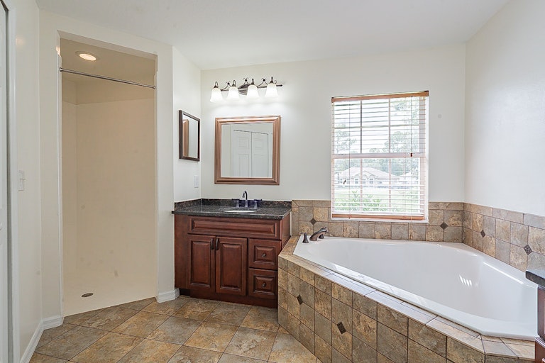 Photo 6 of 29 - 1170 Howland Blvd, Deltona, FL 32738