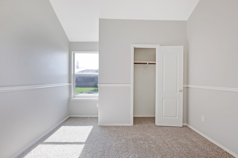 Photo 20 of 26 - 225 Brandi Ridge Dr, Midlothian, TX 76065