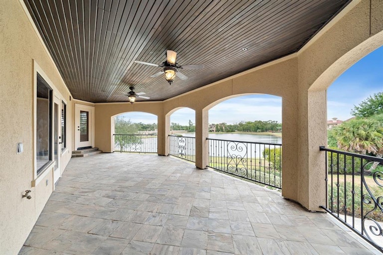 Photo 31 of 41 - 12 Retreat Blvd, Richmond, TX 77469