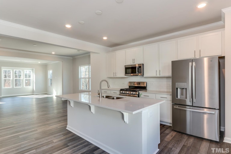Photo 11 of 32 - 108 Maple Grove Ln, Durham, NC 27703