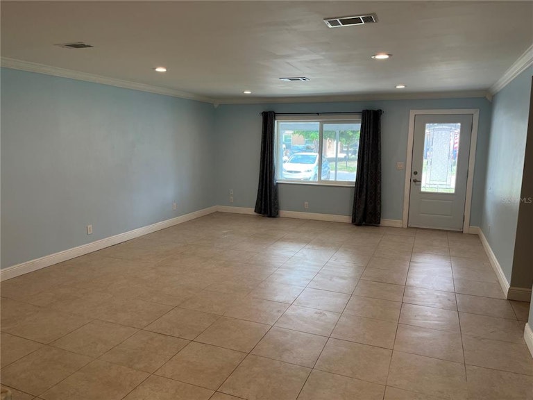 Photo 6 of 15 - 2803 Rutgers Ave, Bradenton, FL 34207