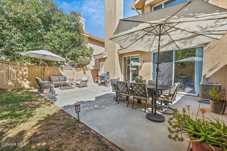 Photo 37 of 40 - 4891 Lazio Way, Oak Park, CA 91377