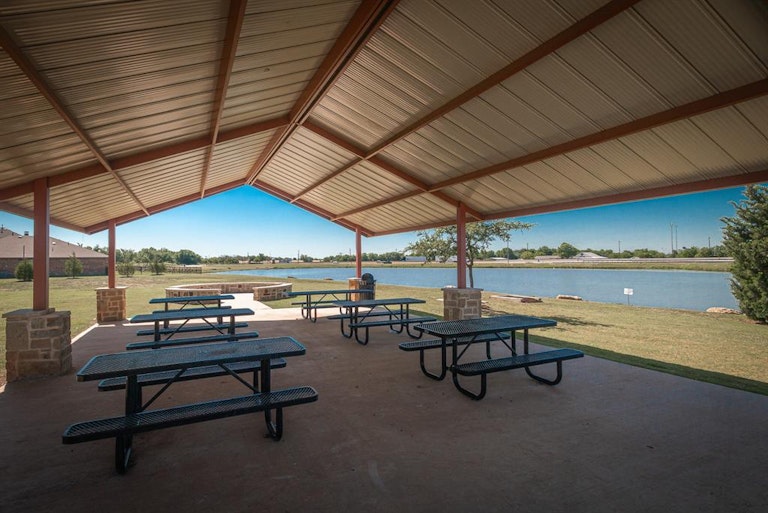 Photo 29 of 29 - 1300 Honeywood Ln, Royse City, TX 75189