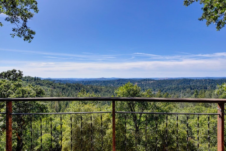 Photo 33 of 33 - 1733 Country Club Dr, Placerville, CA 95667