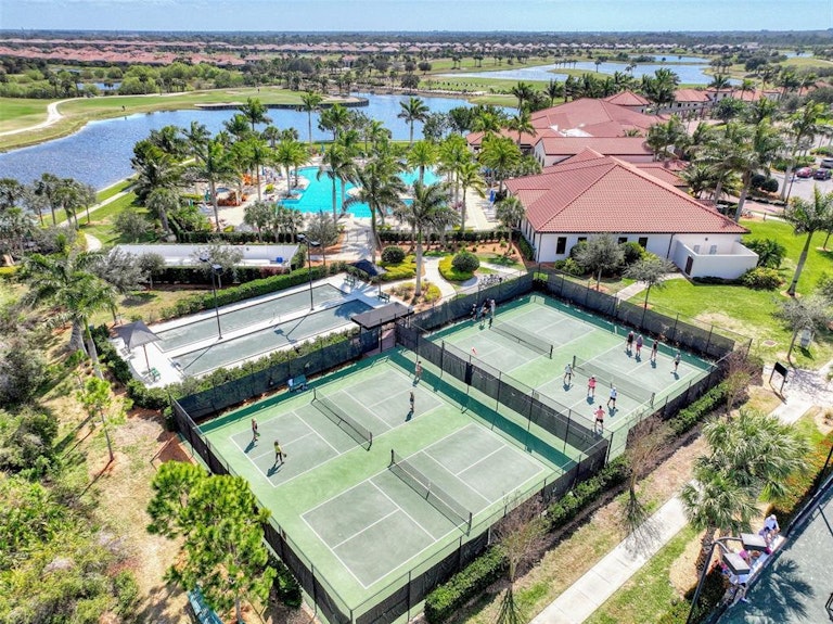 Photo 56 of 83 - 10038 Crooked Creek Dr #103, Venice, FL 34293