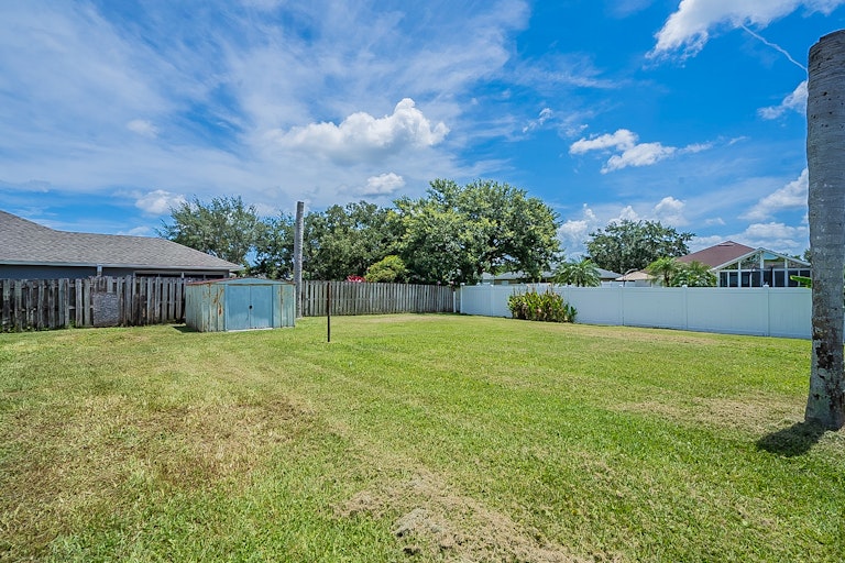 Photo 27 of 29 - 6450 Nona Ct, Port Orange, FL 32128