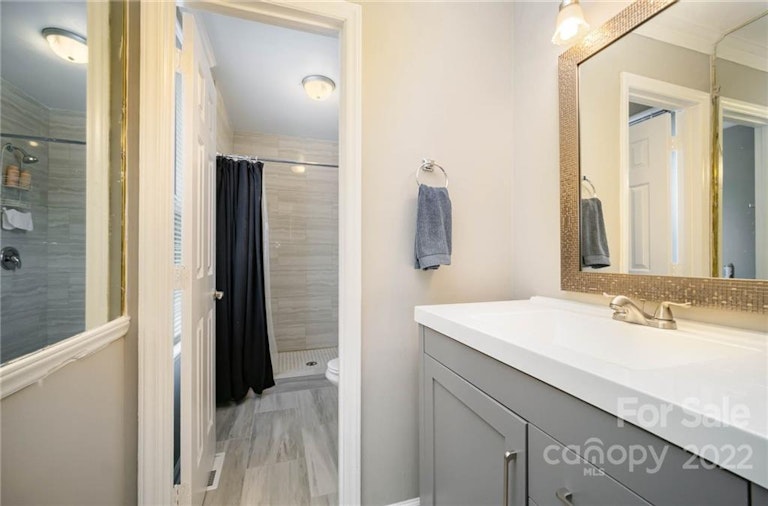 Photo 19 of 28 - 1129 Well Spring Dr, Charlotte, NC 28262