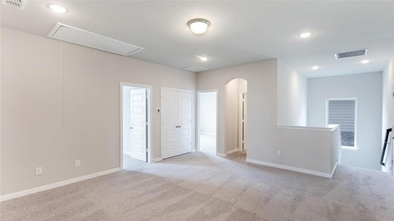 Photo 19 of 28 - 2260 High Plain Ln, Waxahachie, TX 75167