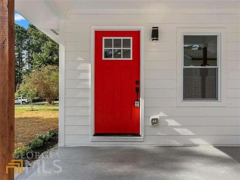 Photo 8 of 39 - 1938 Alexander St SE, Smyrna, GA 30080