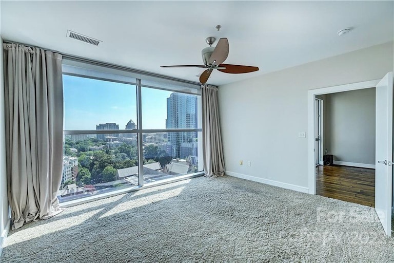 Photo 23 of 48 - 333 W Trade St #1501, Charlotte, NC 28202