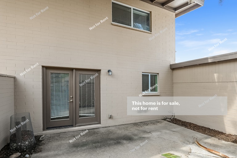 Photo 5 of 25 - 905 N Venice Ave Unit D, Tucson, AZ 85711
