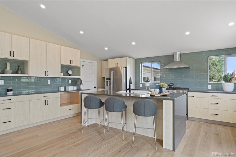 Photo 12 of 34 - 11000 W 41st Pl, Wheat Ridge, CO 80033