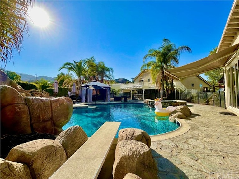 Photo 1 of 39 - 29132 Wayfarer Ct, Lake Elsinore, CA 92530