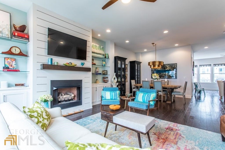 Photo 5 of 61 - 1388 La France St NE #7, Atlanta, GA 30307
