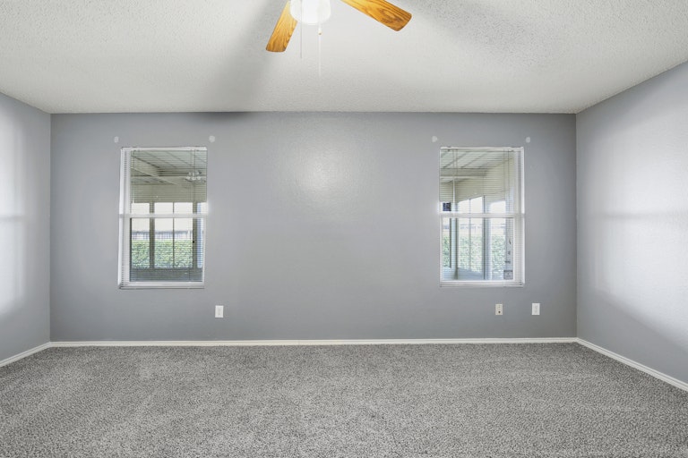 Photo 18 of 28 - 3854 Steeplechase Dr, Fort Worth, TX 76123