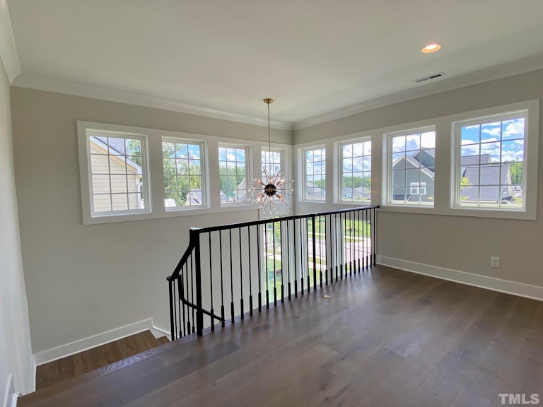 Photo 17 of 37 - 2101 Princeville Dr, Apex, NC 27523