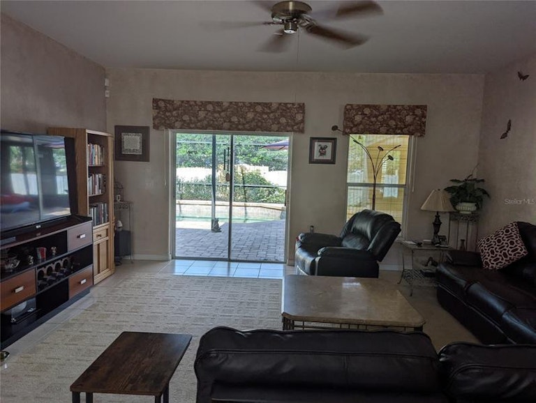 Photo 7 of 12 - 1258 Stoneywood Way, Apopka, FL 32712