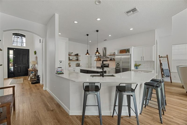 Photo 5 of 39 - 2341 Cedar Garden Dr, Orlando, FL 32824