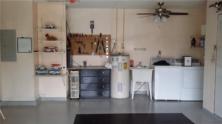 Photo 11 of 14 - 1613 Weatherford Dr, Sun City Center, FL 33573