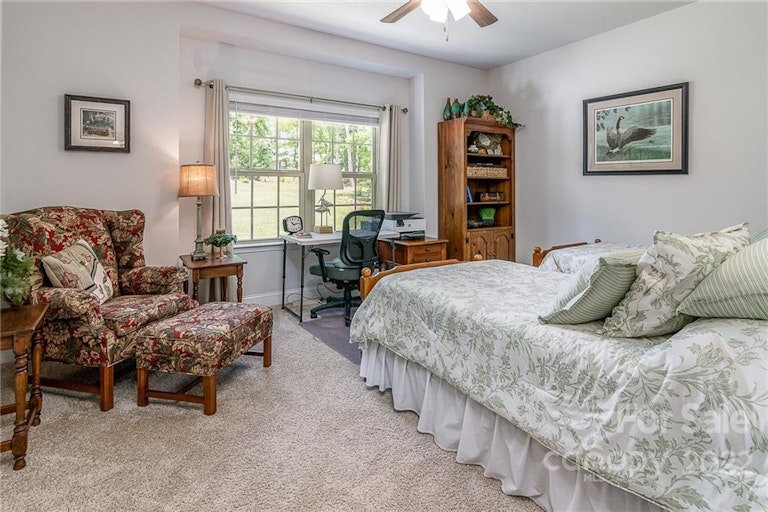 Photo 25 of 48 - 156 Wylie Trl, Statesville, NC 28677