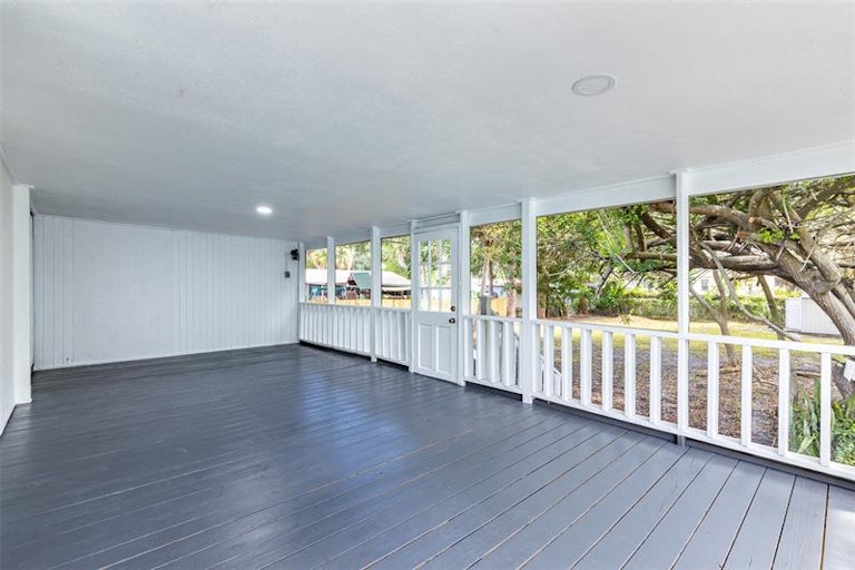 Photo 14 of 28 - 10017 Parsons St, Tampa, FL 33615
