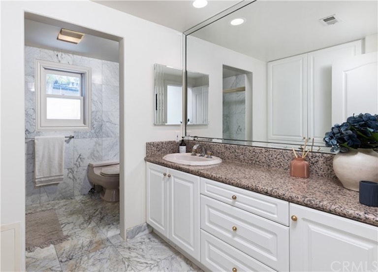 Photo 19 of 26 - 1945 Santiago Dr, Newport Beach, CA 92660