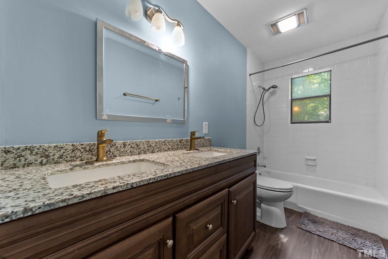 Photo 30 of 36 - 317 Stony Hill Rd, Chapel Hill, NC 27516