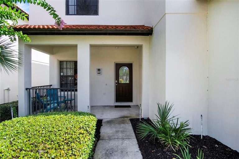 Photo 10 of 33 - 134 Sandy Point Way, Clermont, FL 34714