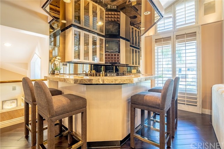 Photo 51 of 72 - 10214 Candleberry Ln, Northridge, CA 91324