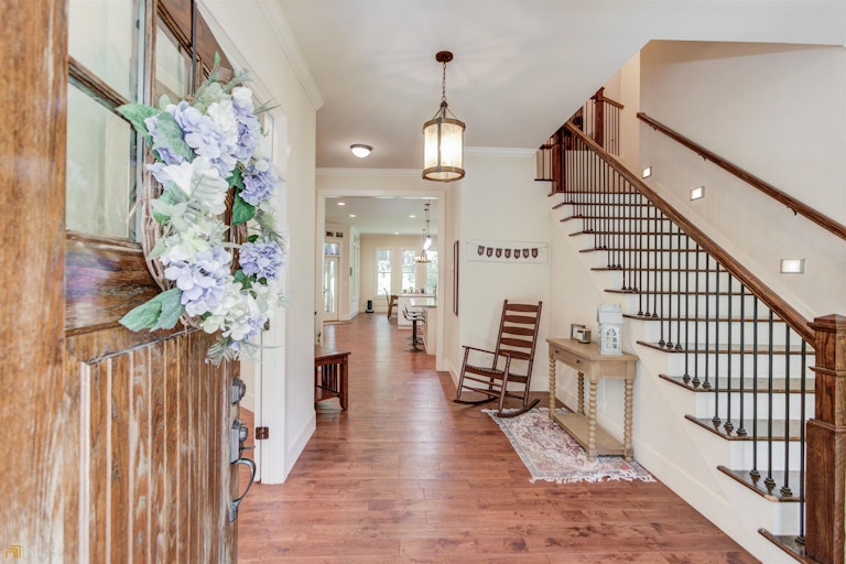 Photo 5 of 51 - 477 Tom Smith Rd SW, Lilburn, GA 30047