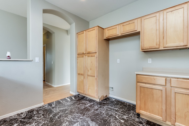 Photo 8 of 31 - 622 S 122nd Ave, Avondale, AZ 85323