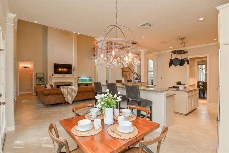 Photo 12 of 45 - 2606 Cottage Creek Ct, Pearland, TX 77584
