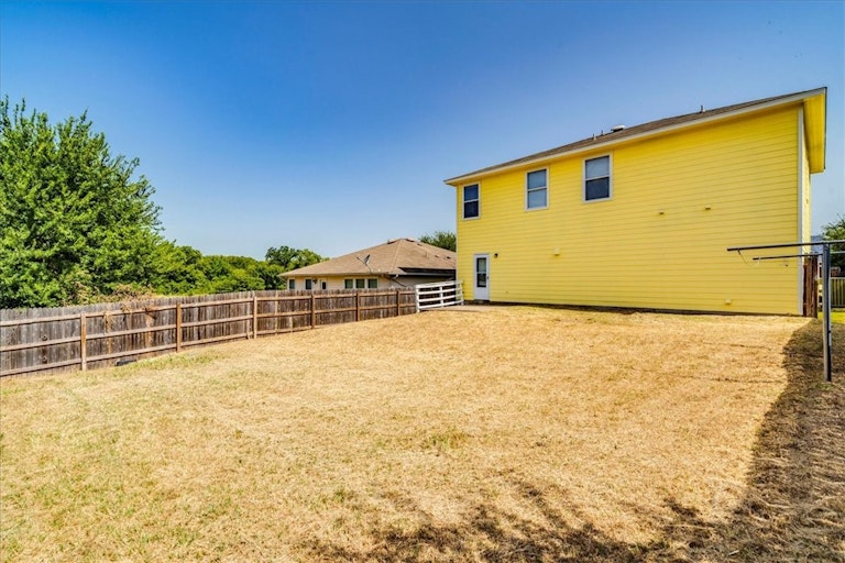 Photo 26 of 32 - 4703 Valcour Bay Ln, Austin, TX 78754