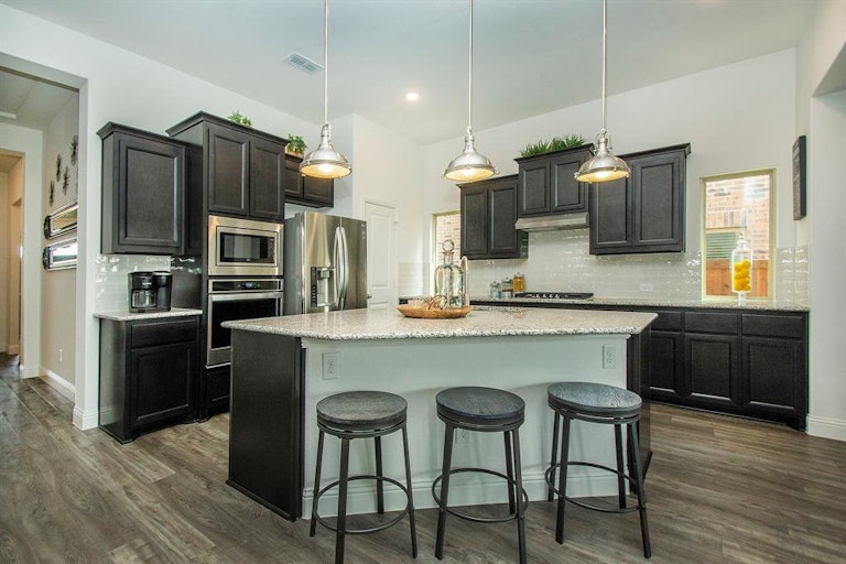 Photo 4 of 34 - 2221 Graham Rd, Anna, TX 75409