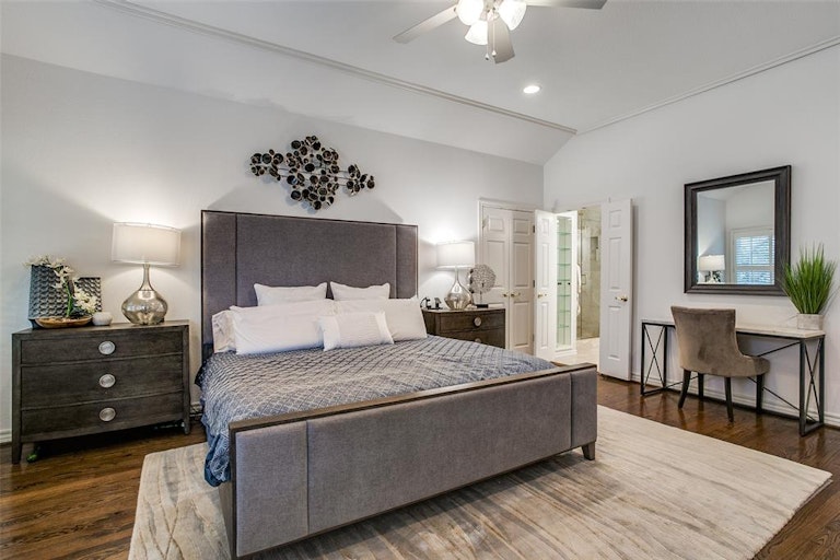 Photo 24 of 40 - 4544 S Versailles Ave, Dallas, TX 75205