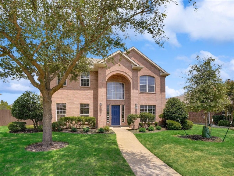 Photo 3 of 36 - 3720 Neptune Cir, Frisco, TX 75033