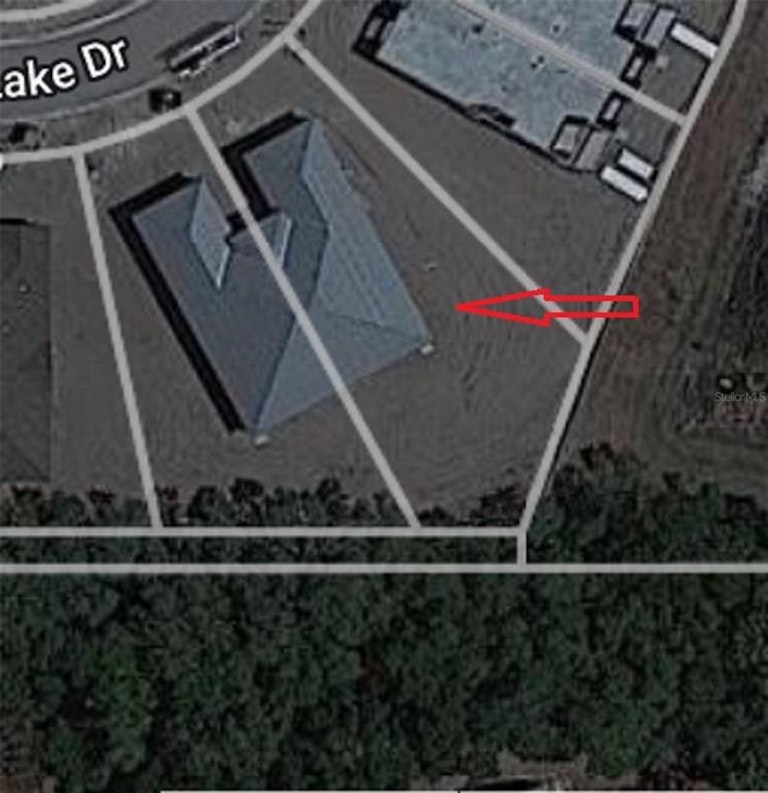 Photo 46 of 58 - 13474 Crest Lake Dr, Hudson, FL 34669