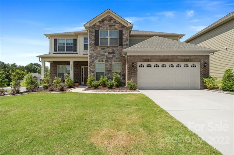 Photo 1 of 48 - 15003 Luna Dr, Charlotte, NC 28278
