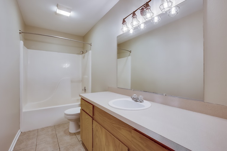 Photo 17 of 21 - 214 E 4th St, Anna, TX 75409