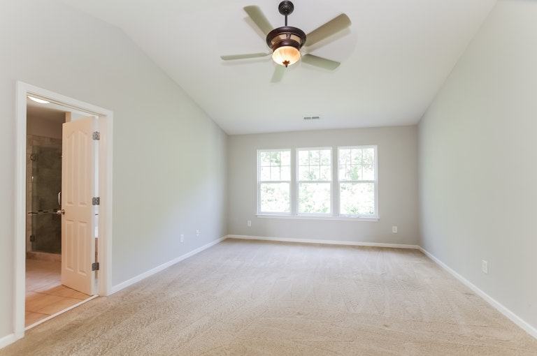 Photo 12 of 23 - 426 Hilltop View St, Cary, NC 27513