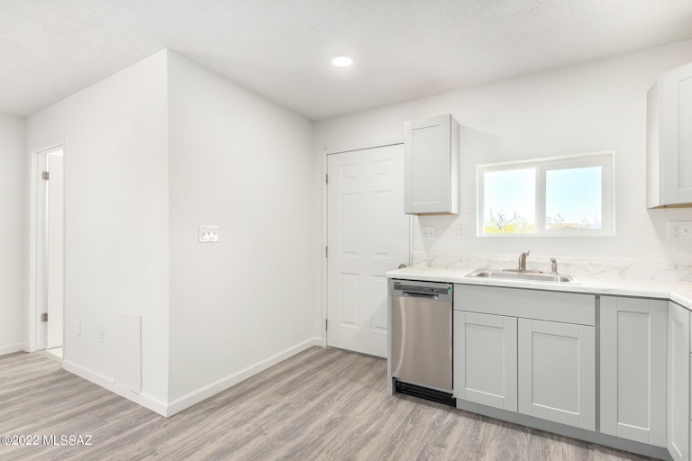 Photo 8 of 23 - 13860 E Fire Dancer Rd, Vail, AZ 85641