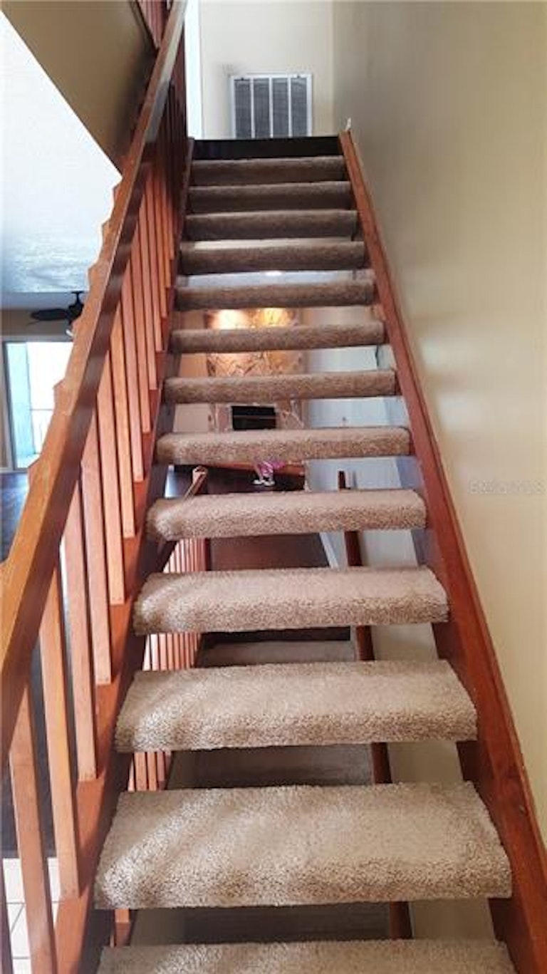 Photo 8 of 22 - 737 Pinellas Bayway S #207, Saint Petersburg, FL 33715