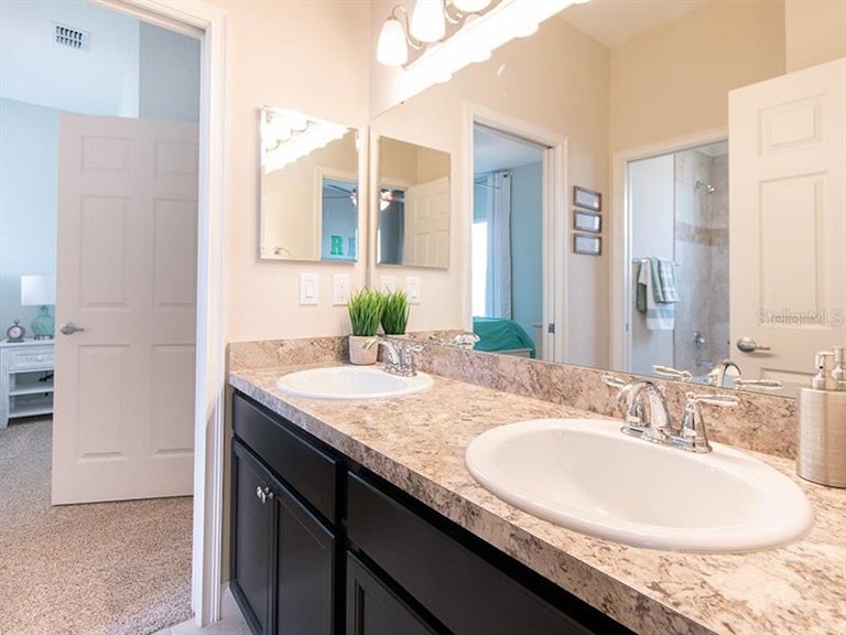 Photo 17 of 24 - 4012 Shearwater St, Lakeland, FL 33811