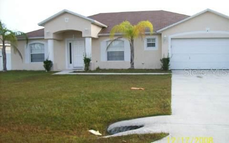 Photo 1 of 1 - 4 Langdon Dr, Palm Coast, FL 32137