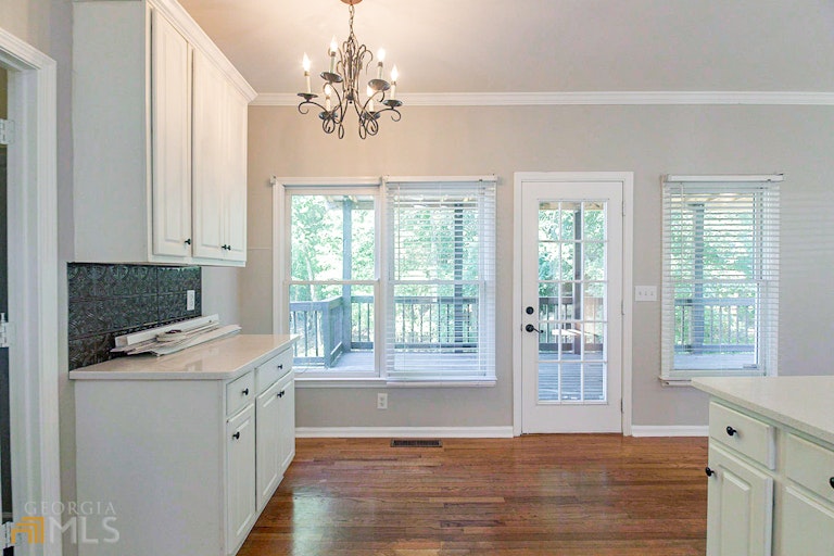 Photo 8 of 27 - 4292 Grand Oaks Dr NW, Kennesaw, GA 30144