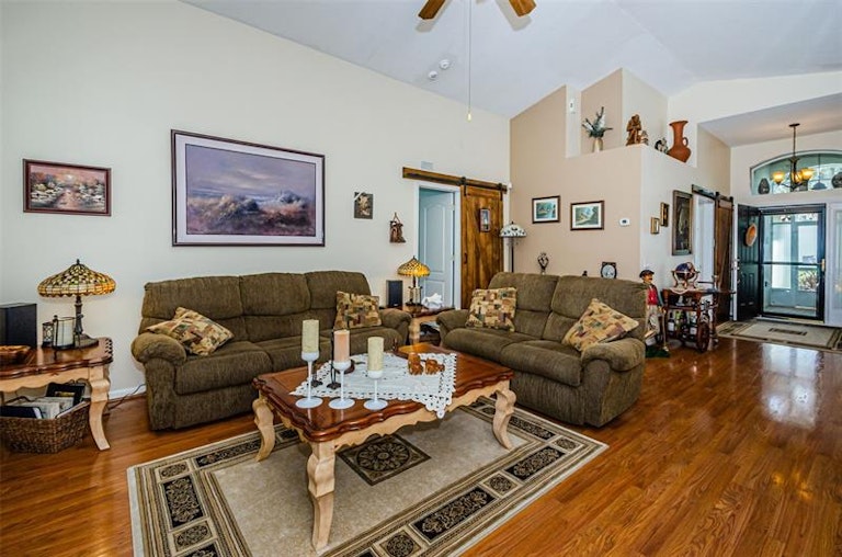 Photo 16 of 66 - 1944 Blanchard Ct, Wesley Chapel, FL 33543