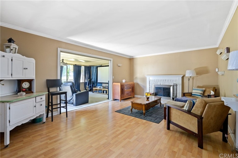 Photo 4 of 22 - 5351 Santa Catalina Ave, Garden Grove, CA 92845